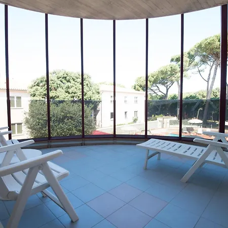 Kon Tiki Hotell San Vincenzo