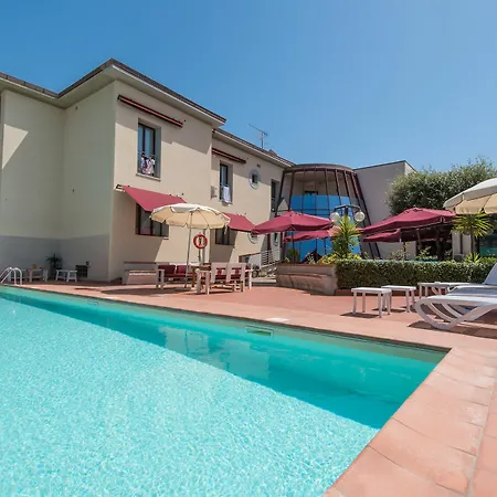Hotel Kon Tiki San Vincenzo