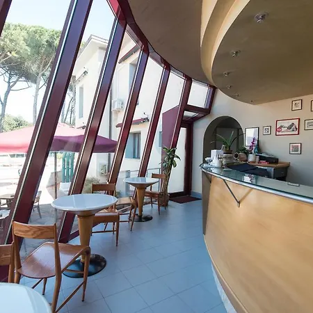 Kon Tiki Hotel